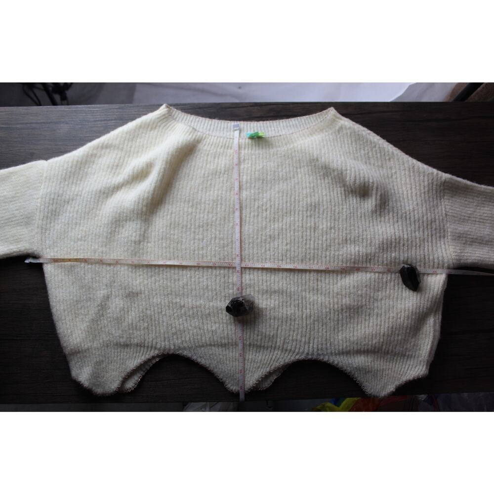 Farm Rio Cropped Sweater Scallop Hem Metallic Gold Cream Small - Picture 5 of 10